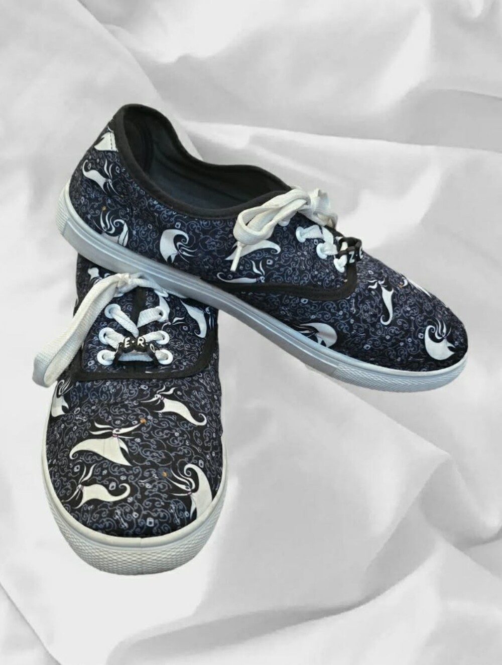 Hot Topic X Disney Nightmare Before Christmas Zero Swirl Canvas Lace Up Sneakers